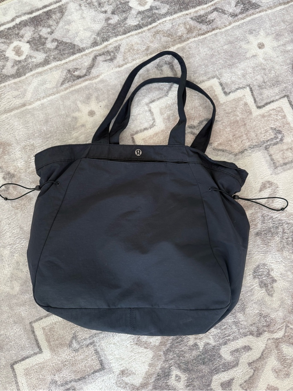 Lululemon bag